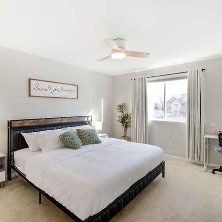 Comfy Family-Size Townhome 2Br-5 People Near Old Town Arvada-10Min Walk المظهر الخارجي الصورة