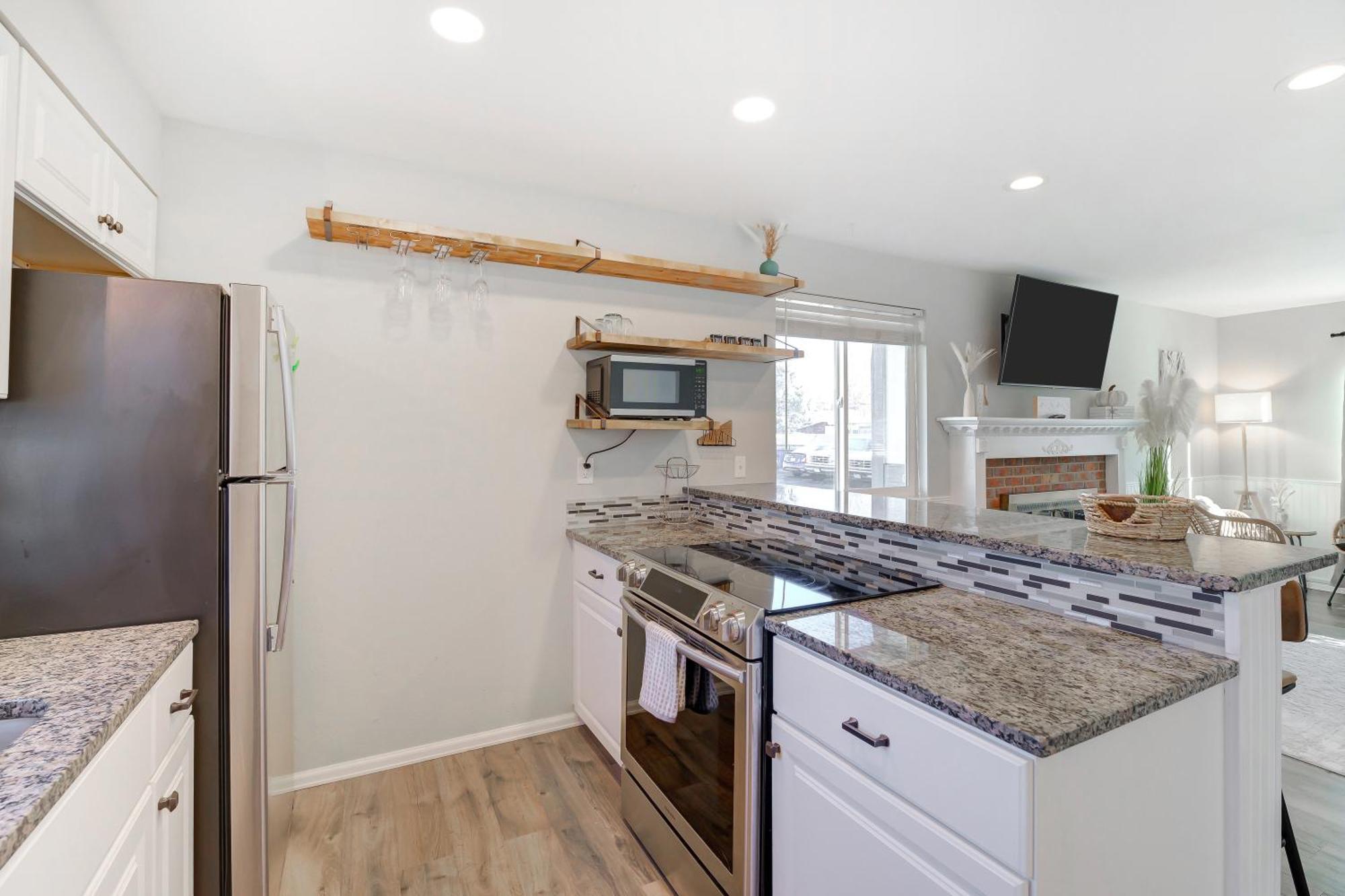 Comfy Family-Size Townhome 2Br-5 People Near Old Town Arvada-10Min Walk المظهر الخارجي الصورة